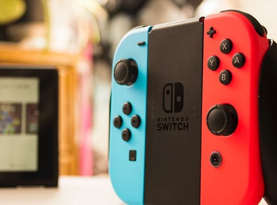 Bluetooth gamepad for Windows and Android